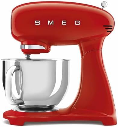 Tilt head five quart mixer in red